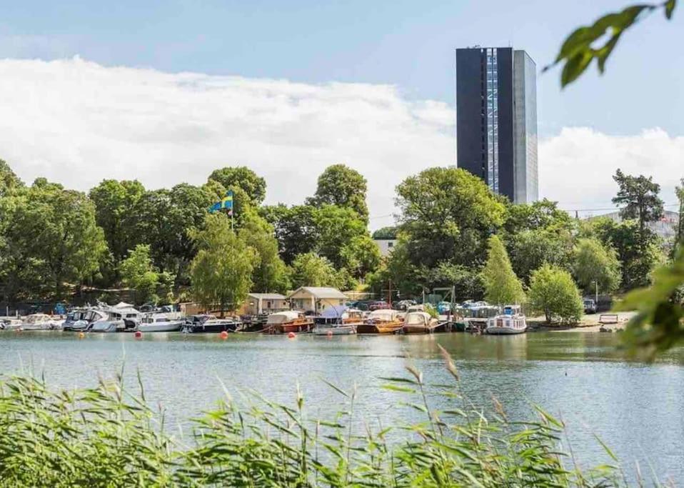 Modern Elegance I Hagastaden Leilighet Stockholm Eksteriør bilde
